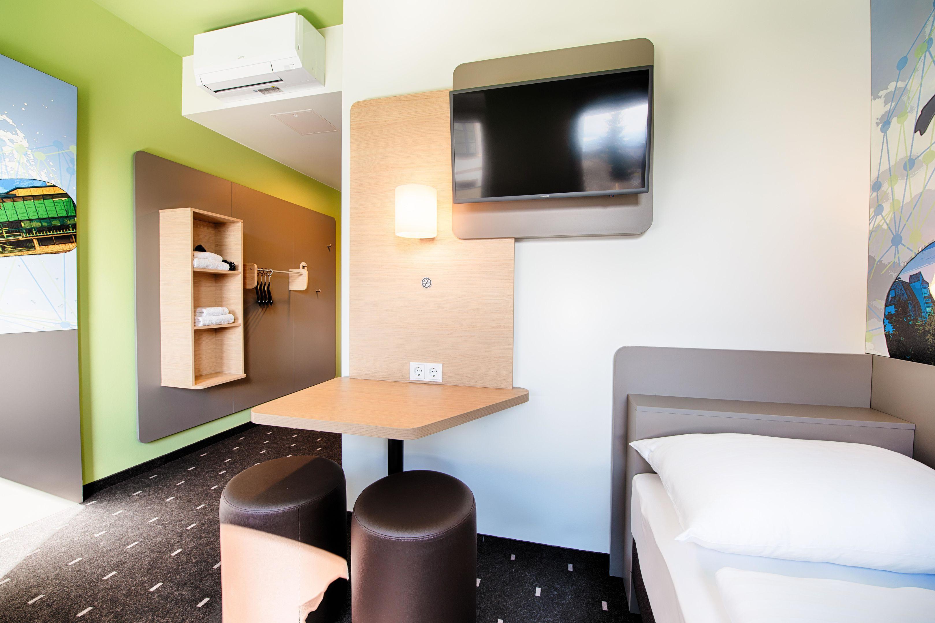 B&B Hotel Филлах Экстерьер фото